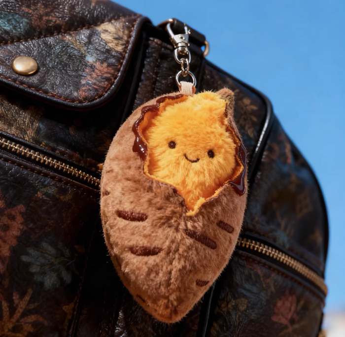 冬日专属治愈小物，这个“漏馅烤蜜薯”我能盘一整天！ 