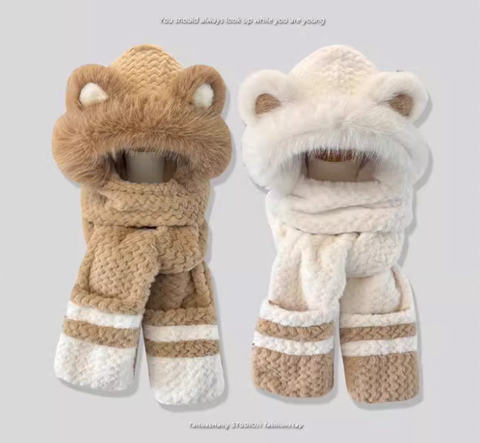 可爱小熊拼色毛绒帽子围巾手套一体