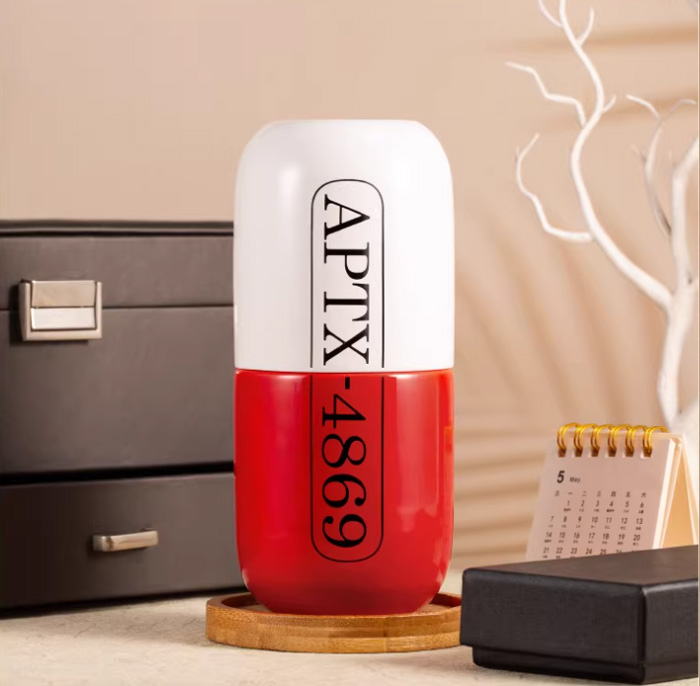 柯南迷必入！名侦探柯南水杯幸运石 aptx4869造型马克陶瓷杯——让每一次喝水都充满侦探仪式感 