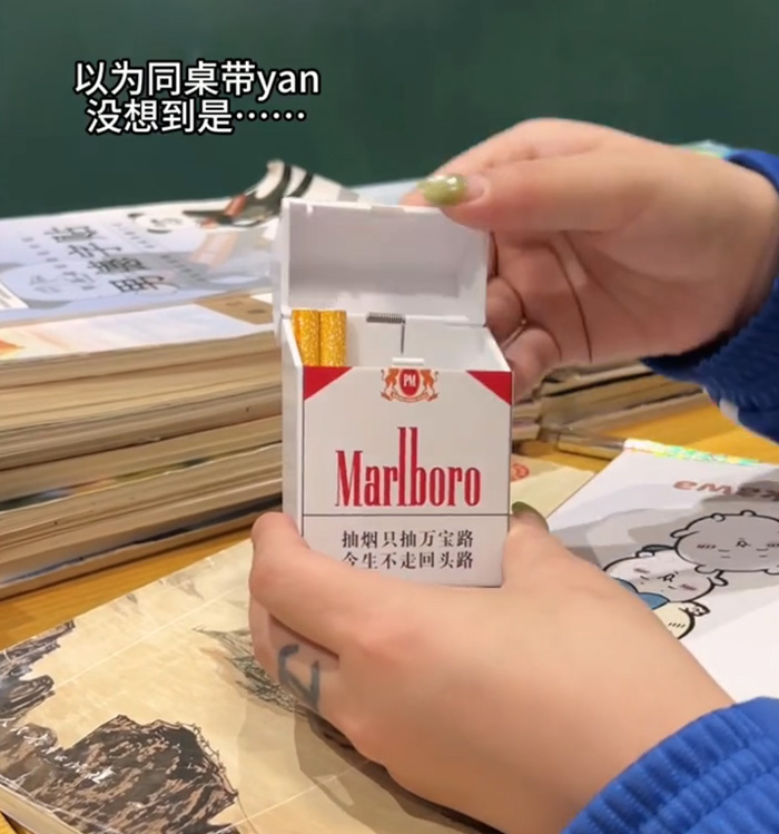 香烟泡泡水 烟盒吹泡泡神器 