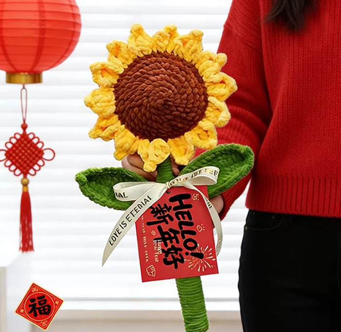 手工编织毛线巨大号红色玫瑰花束 