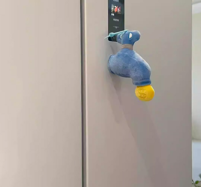 水龙头冰箱贴 富的流油创意水龙头磁吸冰箱贴 