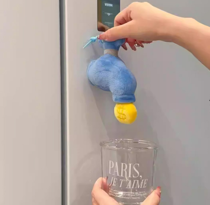 水龙头冰箱贴 富的流油创意水龙头磁吸冰箱贴 